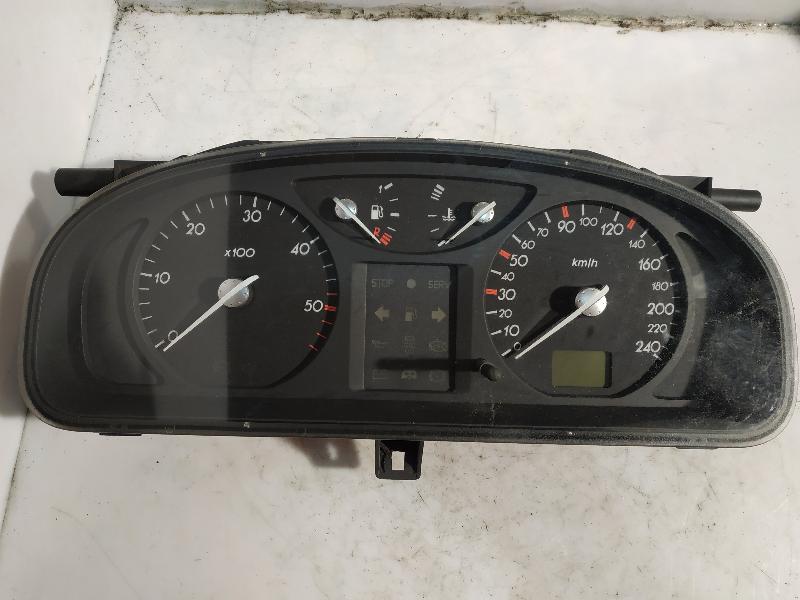 панель приборов лагуна 1